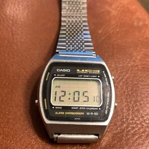 CASIO UC-50 W-R-50 STAINLESS ALARM CHRONOGRAPH WATCH WATER RESISTANT DIGITAL